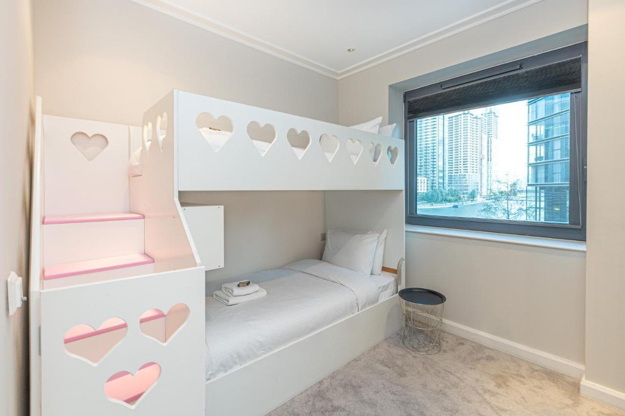 Luxurious Modern 3Br Flat In Prime Canary Wharf Apartment ลอนดอน ภายนอก รูปภาพ