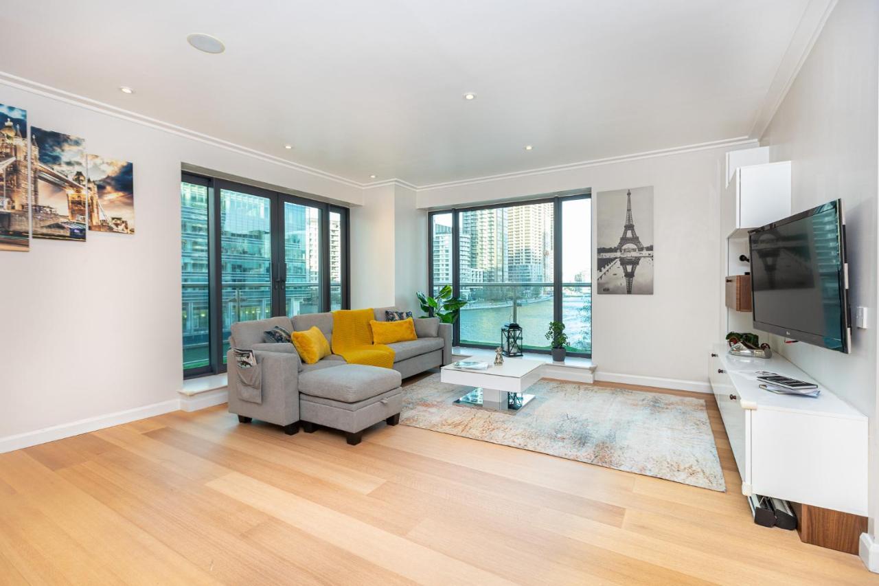 Luxurious Modern 3Br Flat In Prime Canary Wharf Apartment ลอนดอน ภายนอก รูปภาพ